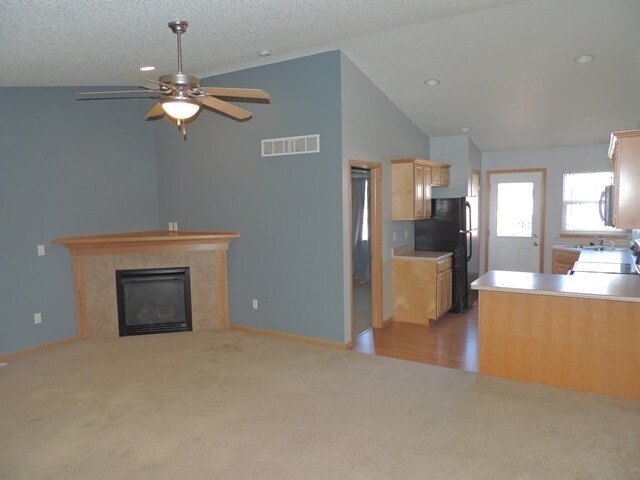 Building Photo - $1,600 | 3 Bedroom, 2 Bathroom Multi Floor Duplex | Pet Friendly* | Available for a August 1st, 2...