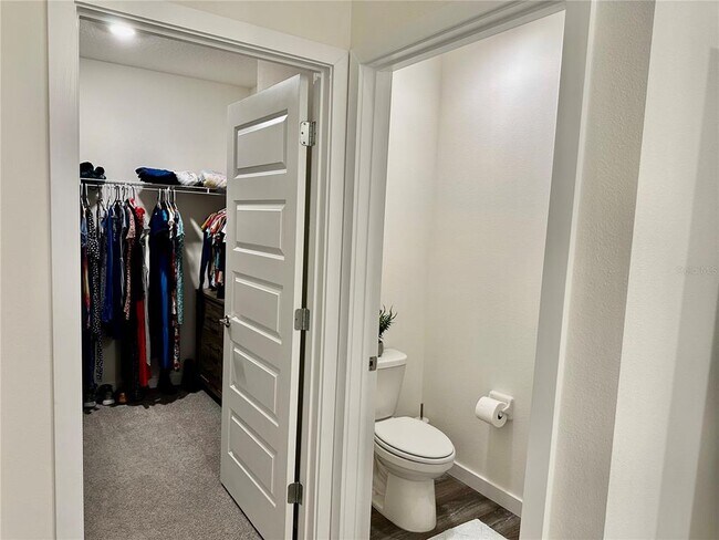 Building Photo - 17205 Barnwood Pl