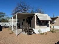 Building Photo - One bedroom One bath mobile home HBIRD Hallows MHP