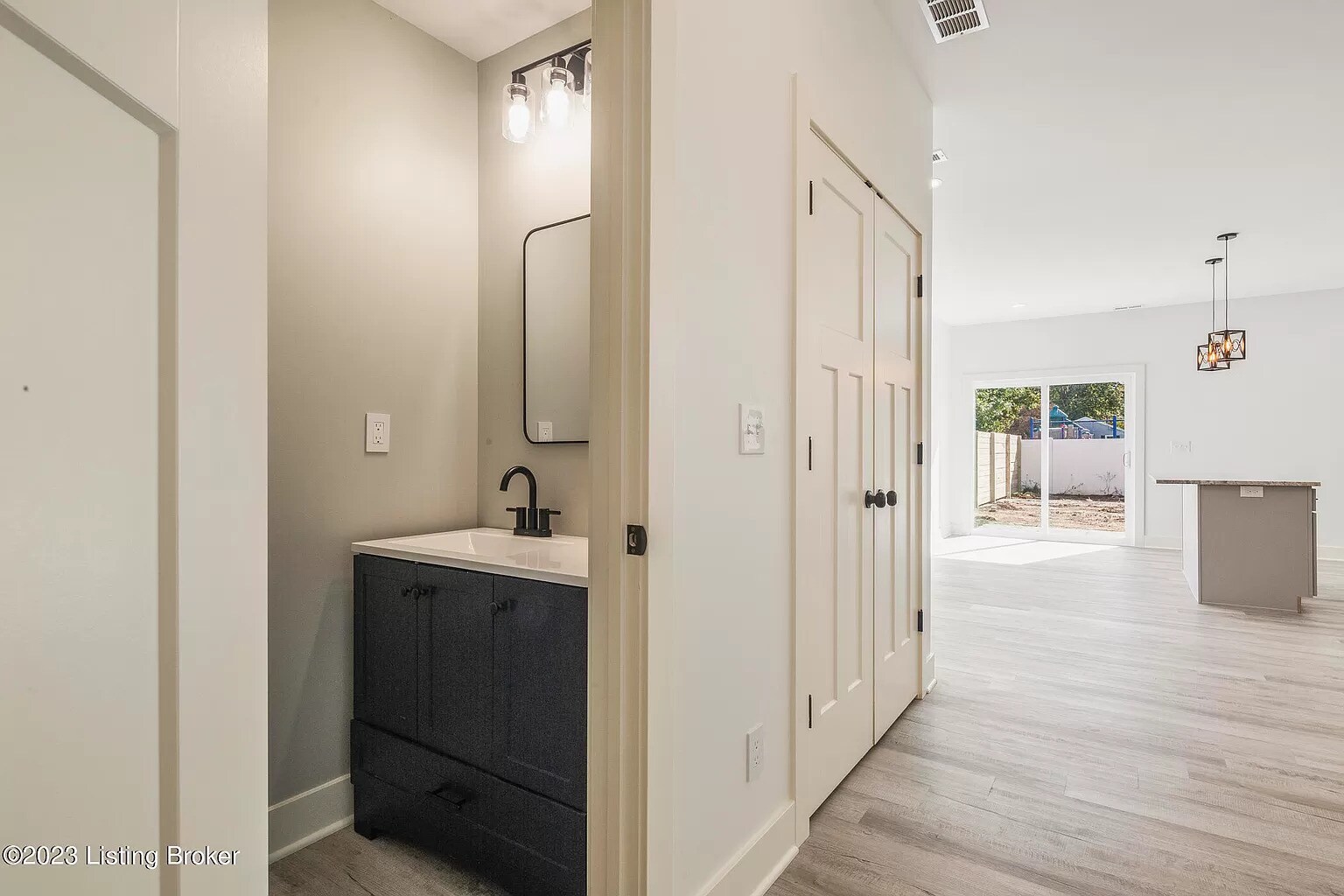 Building Photo - 3714 Selma Ave