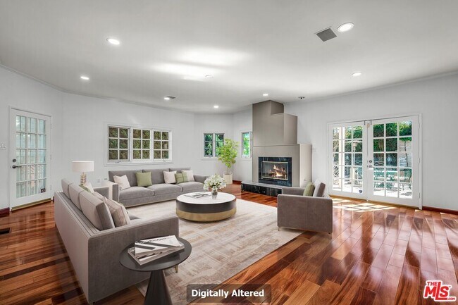 Building Photo - 10810 Rochester Ave