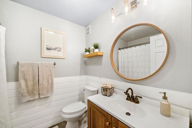 Building Photo - 8430 Crystal Walk Cir