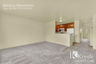 Building Photo - 1160 Rice St