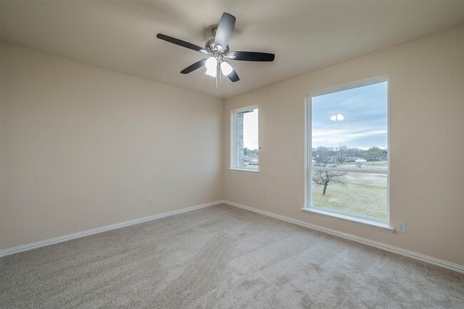 Building Photo - 1605 Mignon Dr