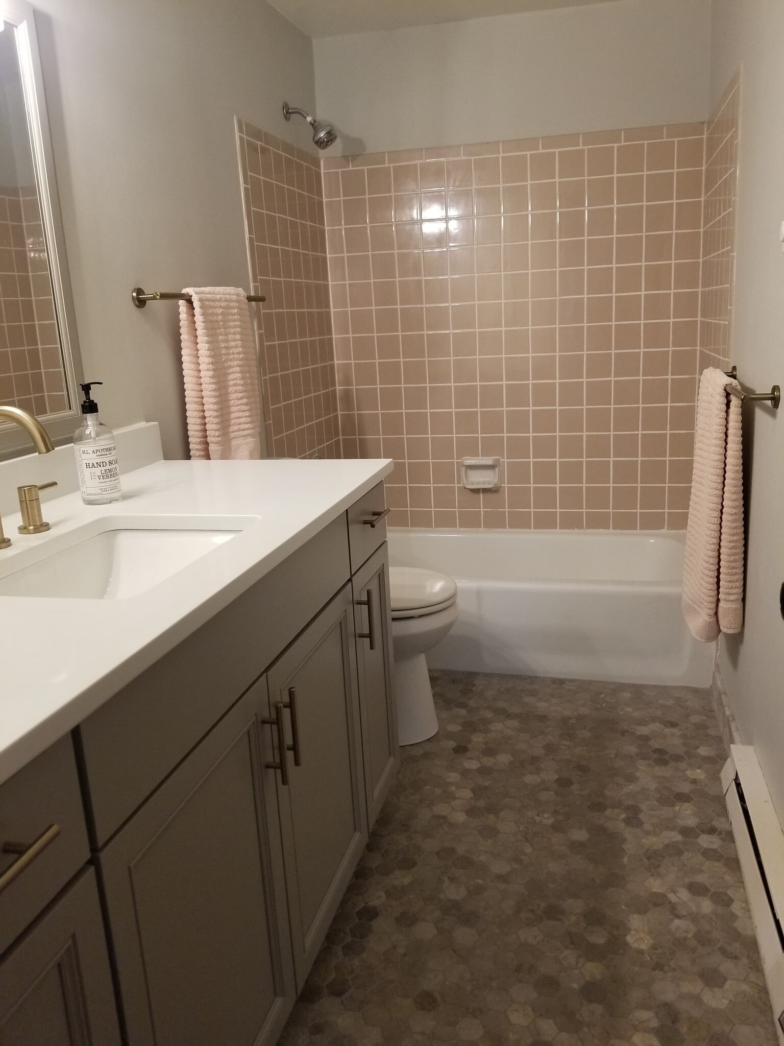 Building Photo - 1030 Davidson Dr