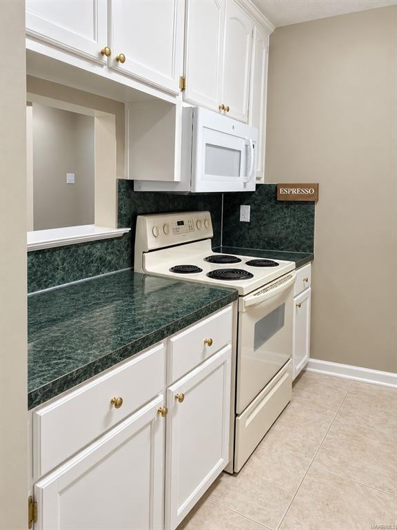 Building Photo - 6560 Chaprice Ln