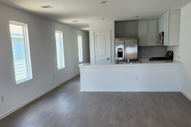 Building Photo - 7625 Aston Peak