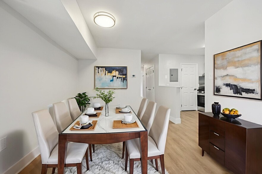 Building Photo - Lafayette Apartments