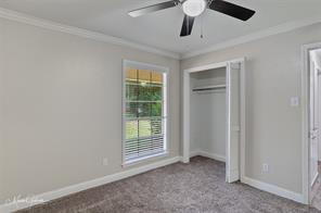 Building Photo - "Charming 3-Bed Retreat with Cozy Fireplace on Blue Spruce Drive - Your Perfect Shreveport Haven!"