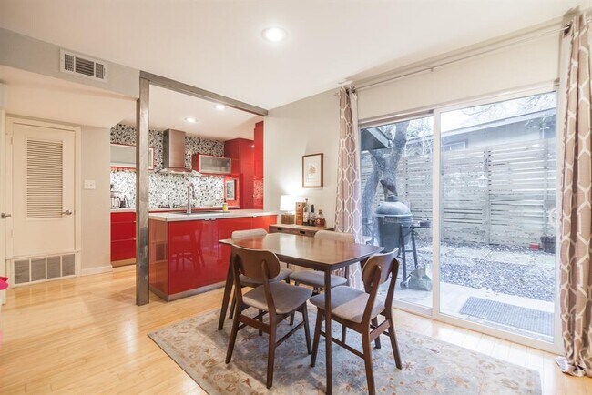 Building Photo - 3214 Clawson Rd