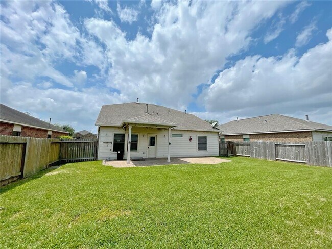 Building Photo - 5318 Fossil Stone Ln