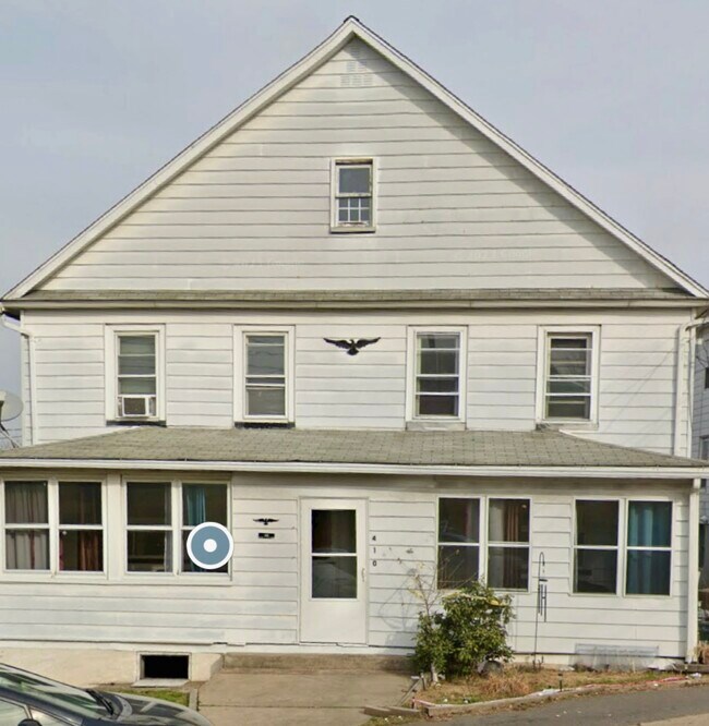Building Photo - 408-410 E Main St