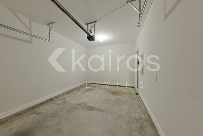 Building Photo - 403 Ferguson Ln