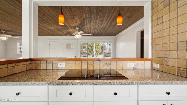 Building Photo - 1217 Buena Vista Blvd