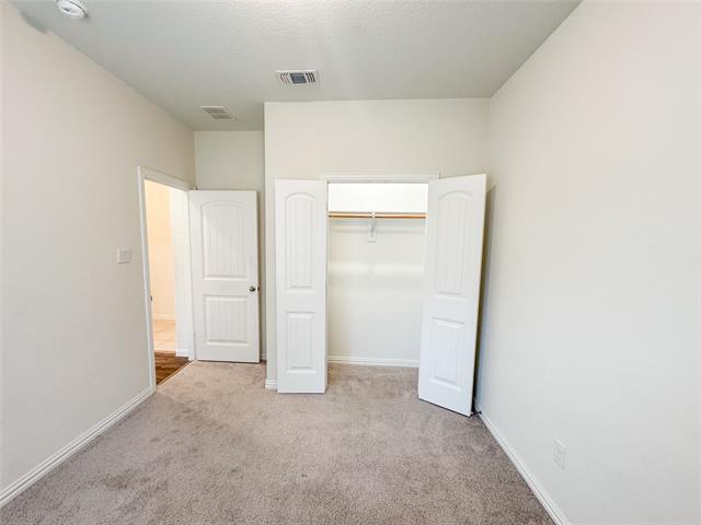 Building Photo - 365 Paloma St