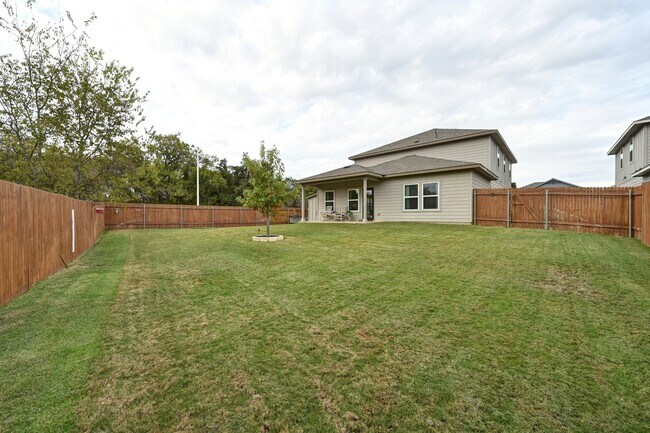 Building Photo - 911 Bright Gemstone Wy