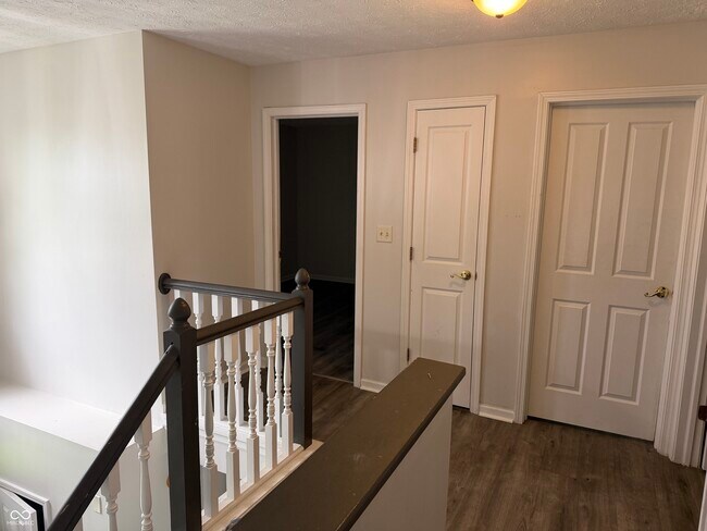 Building Photo - 411 Garden Grace Dr