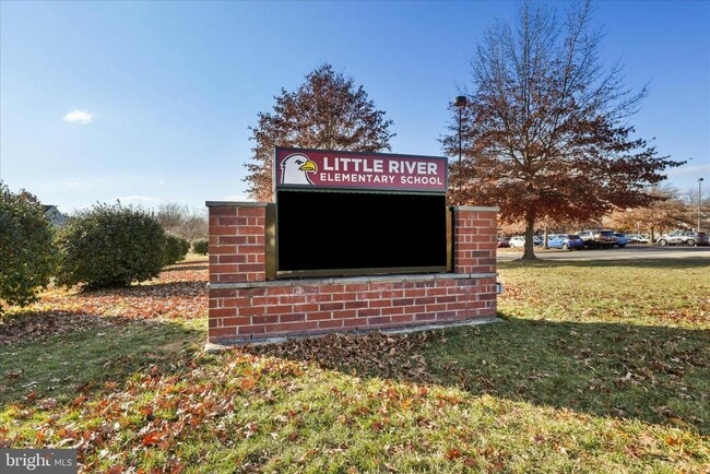 Building Photo - 43312 Hagen Ct