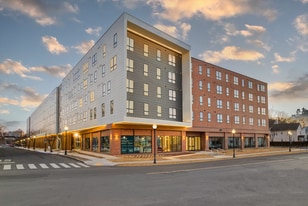 Building Photo - Cadence on Canal