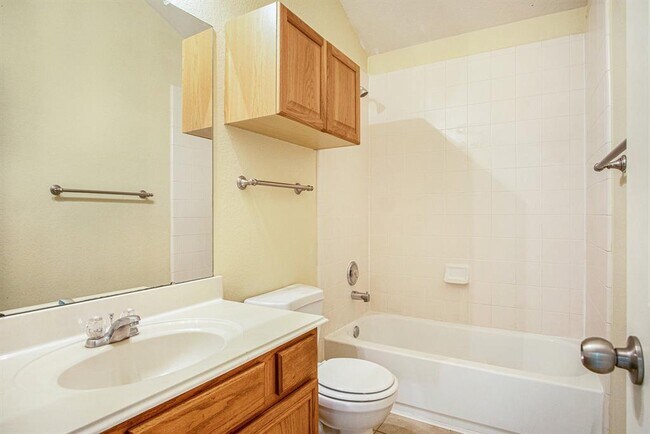 Building Photo - 16011 Rustlers Trail Ln