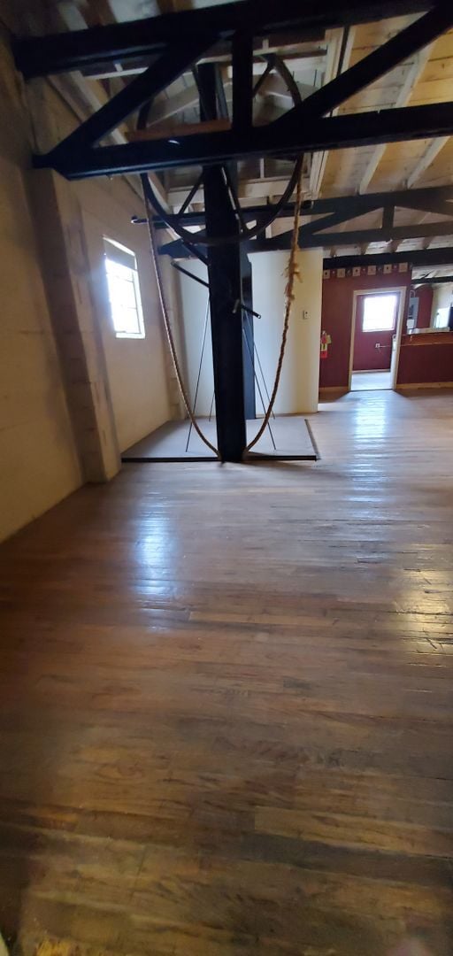 Building Photo - 919 N New York Ave