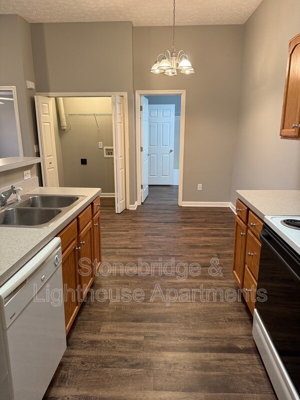 Building Photo - 1207 Lighthouse Cove