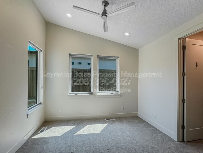 Building Photo - 7024 E Los Carneros Dr