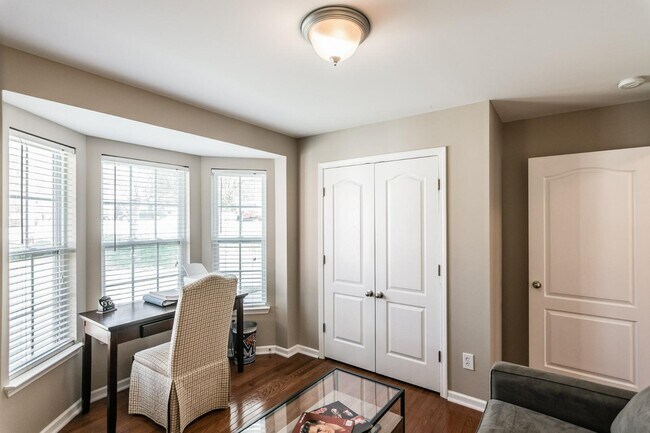 Building Photo - 953 Pebble Beach Cir