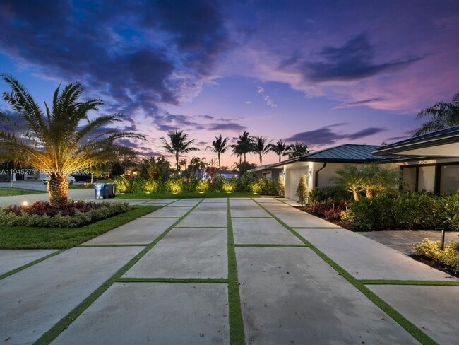 Building Photo - 511 SE 14th St