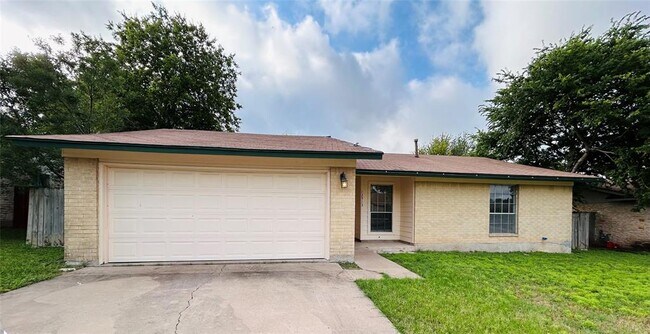 Primary Photo - 12913 Lamplight Village Ave