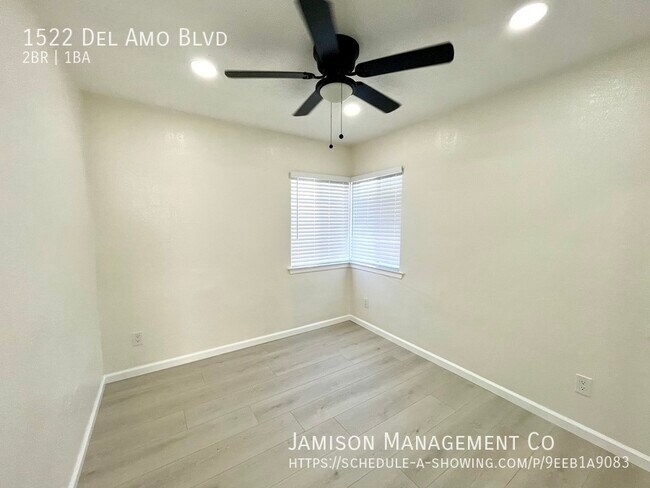 Building Photo - 1522 Del Amo Blvd