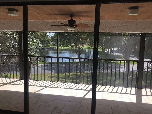 Building Photo - 4250 Steamboat Bnd