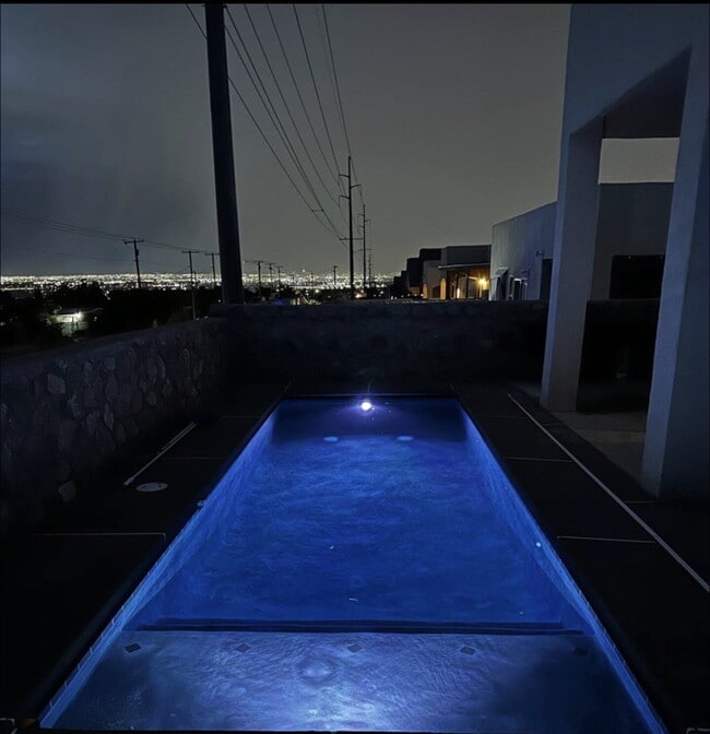 Building Photo - 13010 Terrington Ave