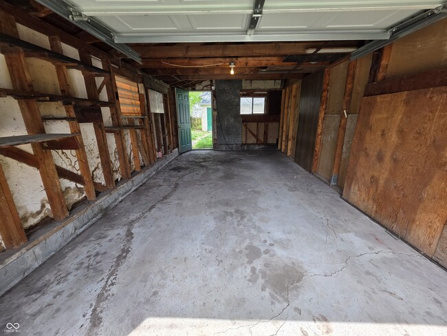 Building Photo - 1803 Westview Dr
