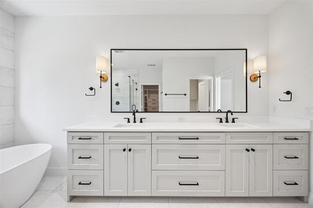 Building Photo - 5636 Winton St