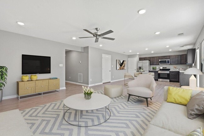 Building Photo - 6080 Arbor Wds Way