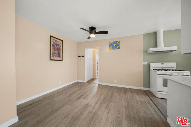 Building Photo - 4810 St Elmo Dr