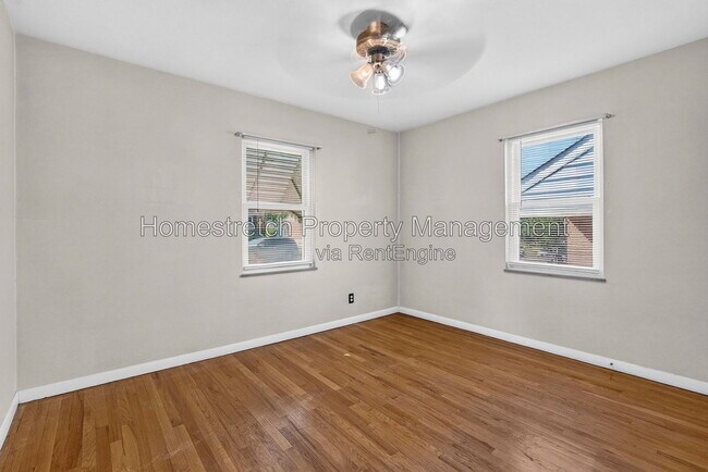 Building Photo - 9826 Ravensbrook Dr