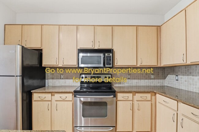 Building Photo - Bristol On Broadway Nashville