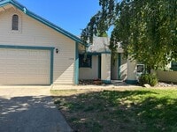 Building Photo - Great Location in the Heart of Auburn