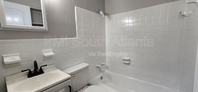 Building Photo - 6410 Raymond Terrace