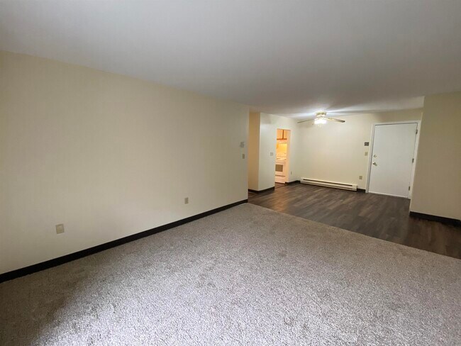 Building Photo - 143 Eastern Ave