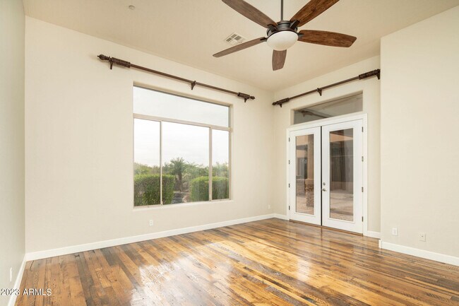 Building Photo - 7895 E Softwind Dr