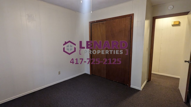 Building Photo - 502-506 N Wilson