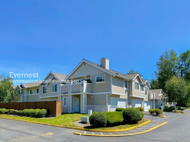 Building Photo - 1522 196th St SE