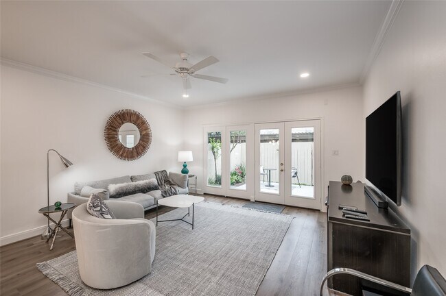 Building Photo - 14723 Barryknoll Ln