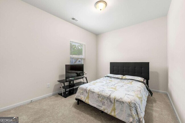 Building Photo - 228 Whitneys Wy