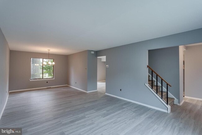 Building Photo - 128 Briar Ct