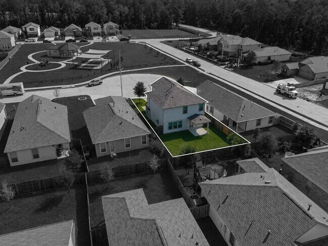 Building Photo - 2607 Bluewood Ct