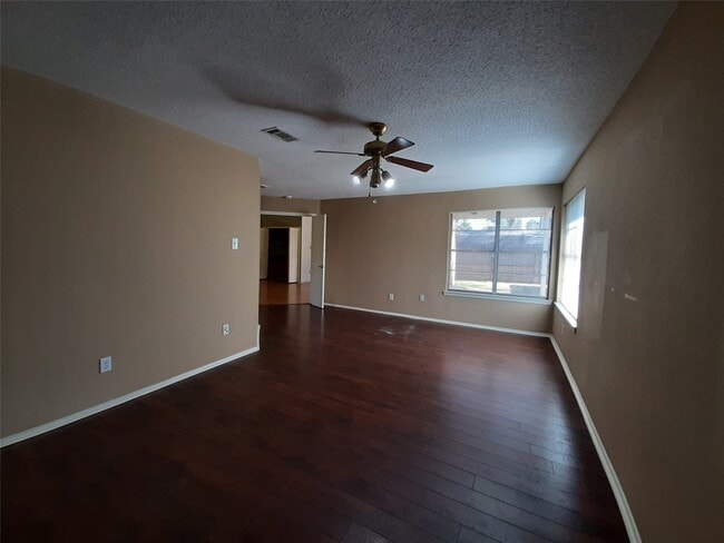 Building Photo - 25531 Chapel Ridge Ln